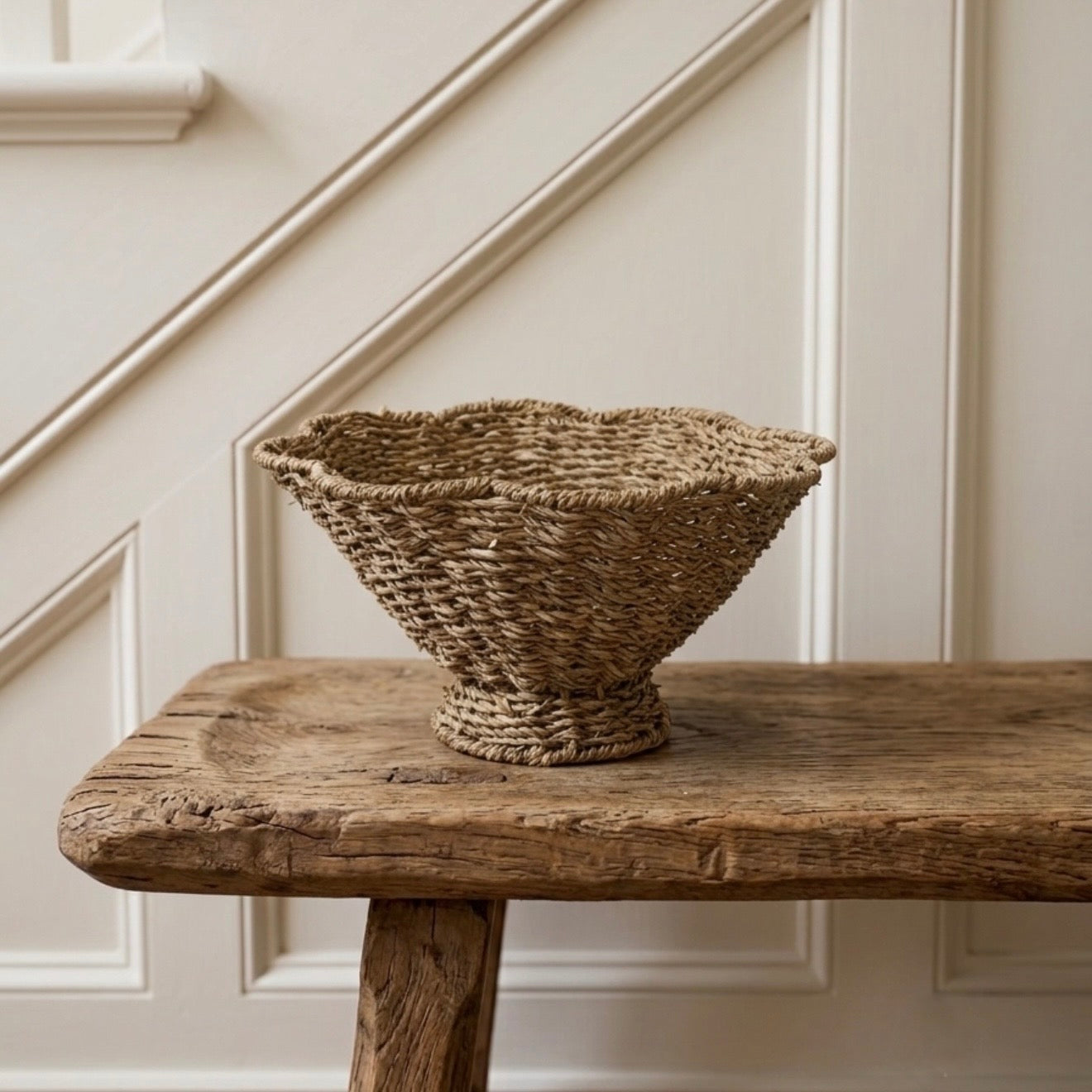 Woven Seagrass Fluted Bowl
