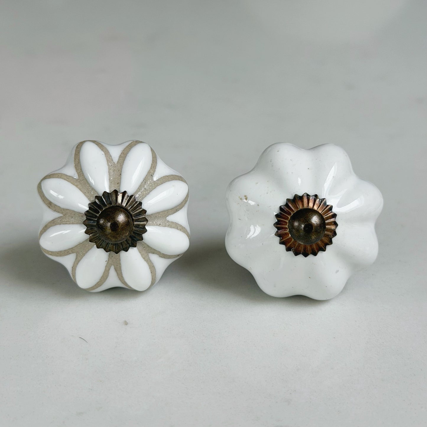 Ceramic White Flower Drawer Pull